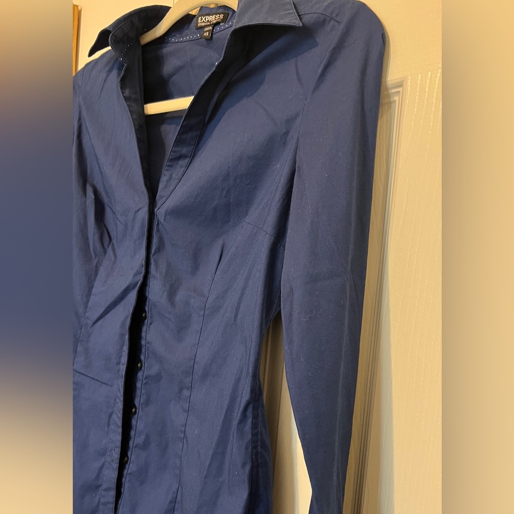 Express Button Down Shirt - Picture 5 of 6